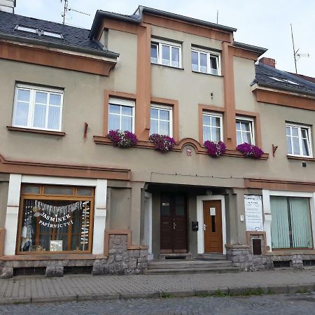 Ubytování Schindler Velke Porici Esterno foto